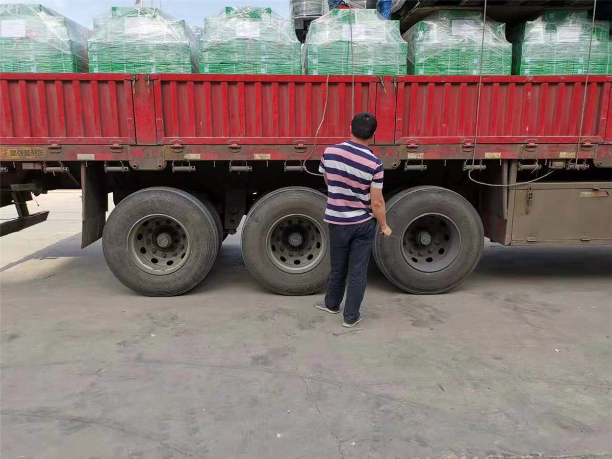 產(chǎn)品裝車完畢